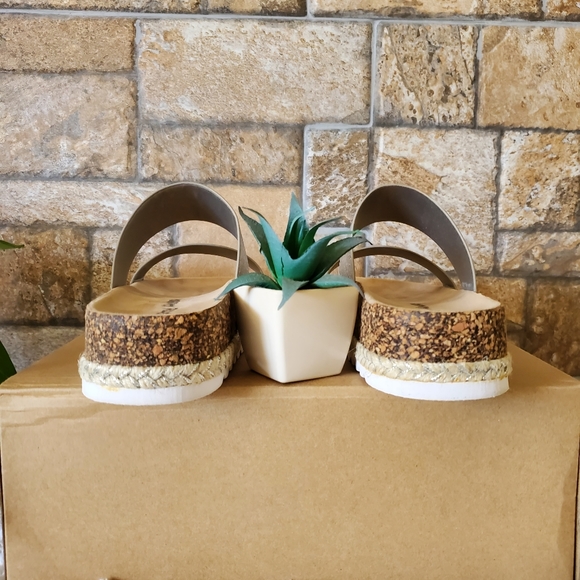 Dirty laundry sandal - Picture 5 of 7